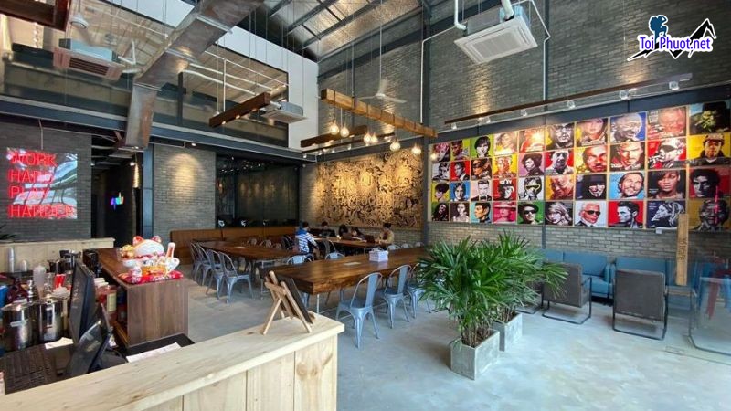 Top 9 Quán cà phê yên tĩnh, thích hợp tự học Đà Nẵng nhiều bạn trẻ yêu thích (1)