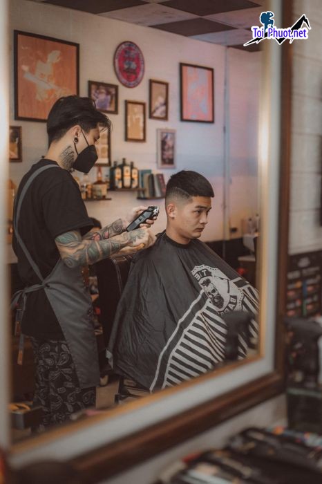 Top 9 Tiệm cắt tóc nam đẹp nhất tại Quảng Ngãi khiến bạn phong cách và cuốn hút (3)