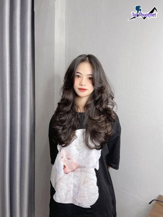 Top 9 Tiệm cắt và tạo kiểu tóc đẹp nhất Quảng Ngãi mang lại vẻ đẹp tự tin và quyến rũ (2)