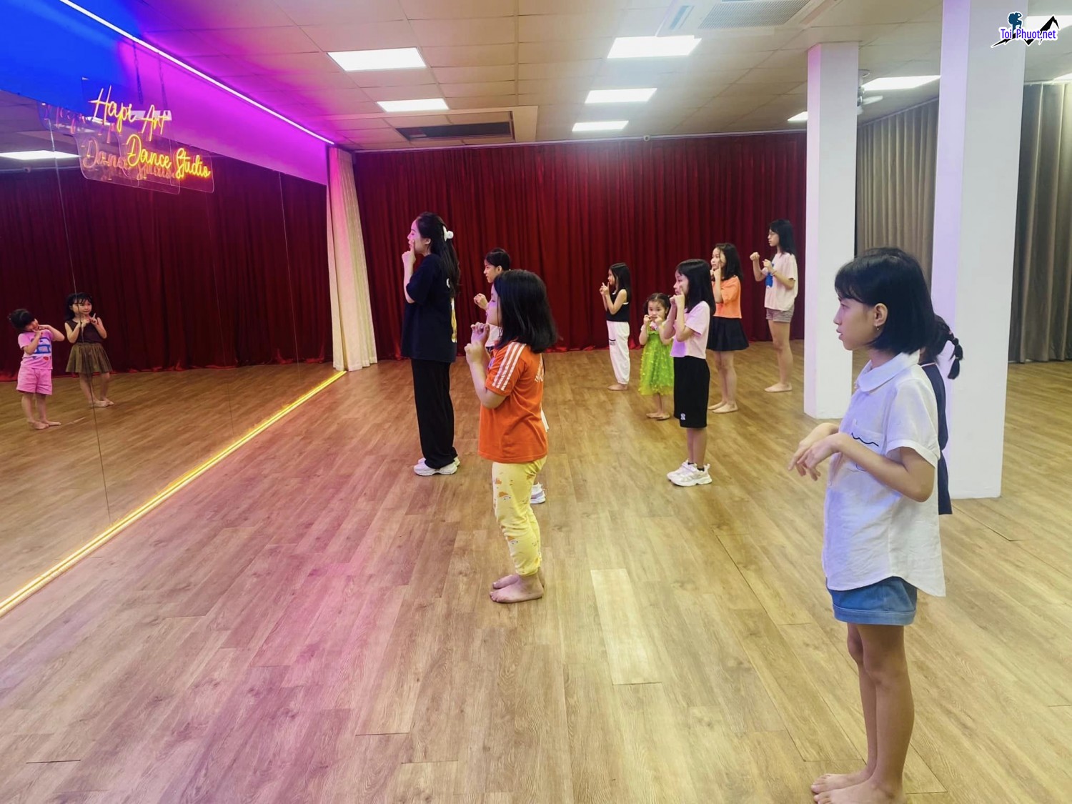 Top 9 Trung tâm dạy nhảy hiện đại tốt nhất ở Hà Tĩnh dành cho con yêu (3)