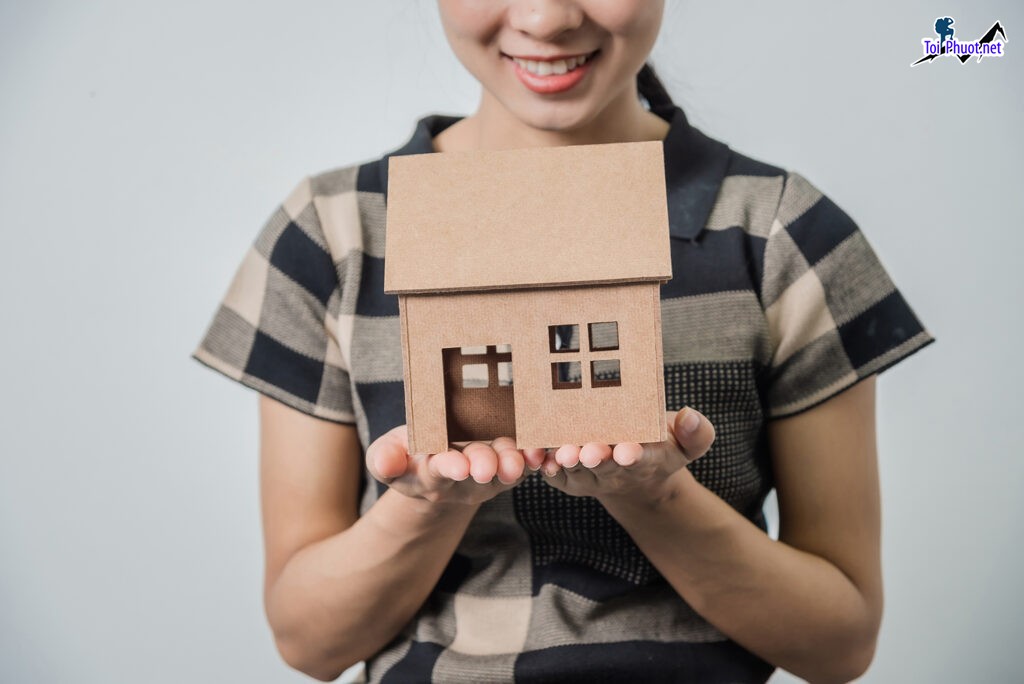 Home insurance helps protect your home in the US