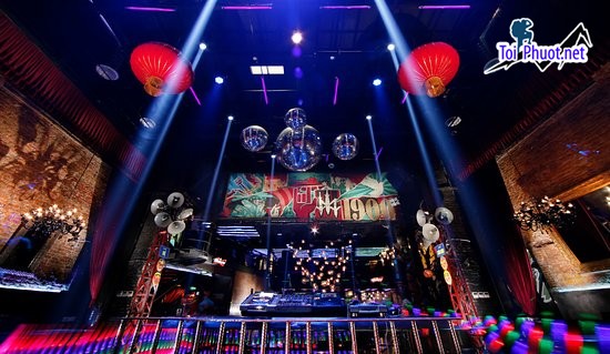 Top 10 Quán bar nổi tiếng nhất Hà Nội cực sôi động (3)