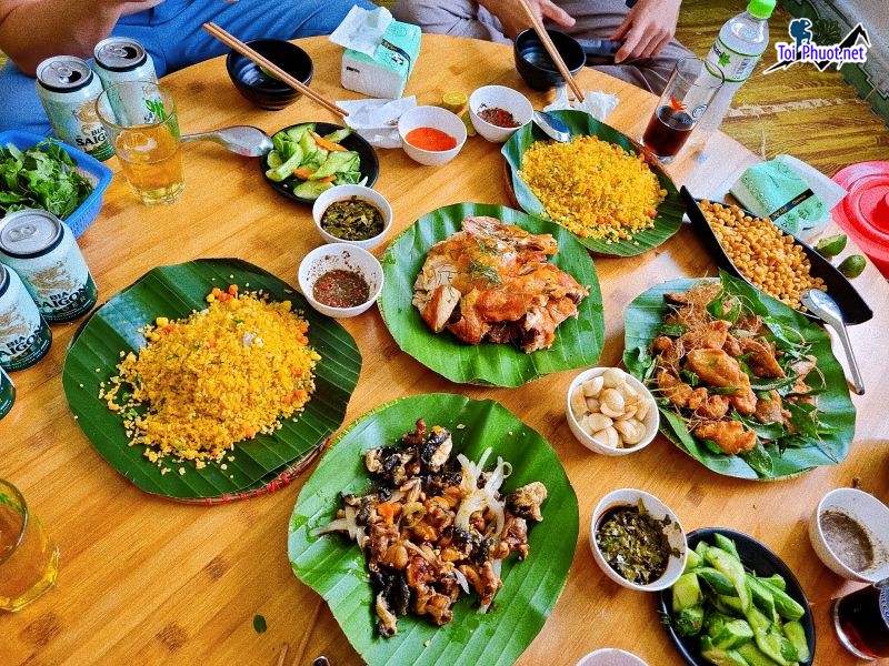 Top 10 Quán cơm ngon nhất Vinh Nghệ An trải nghiệm hành trình ẩm thực đặc sắc (3)