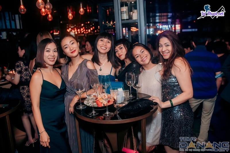 Top 5 Quán bar nổi tiếng nhất Đồng Nai độc đáo và thoải mái (2)