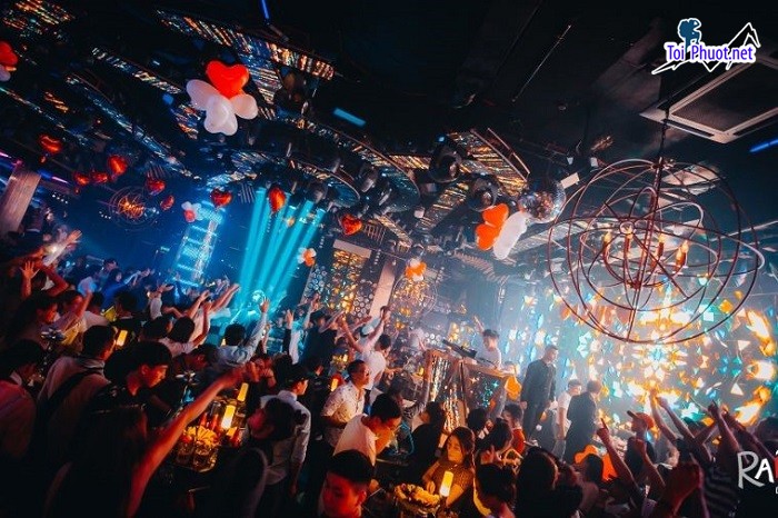Top 5 Quán bar nổi tiếng nhất Hà Tĩnh quẩy tung quên lối về (1)