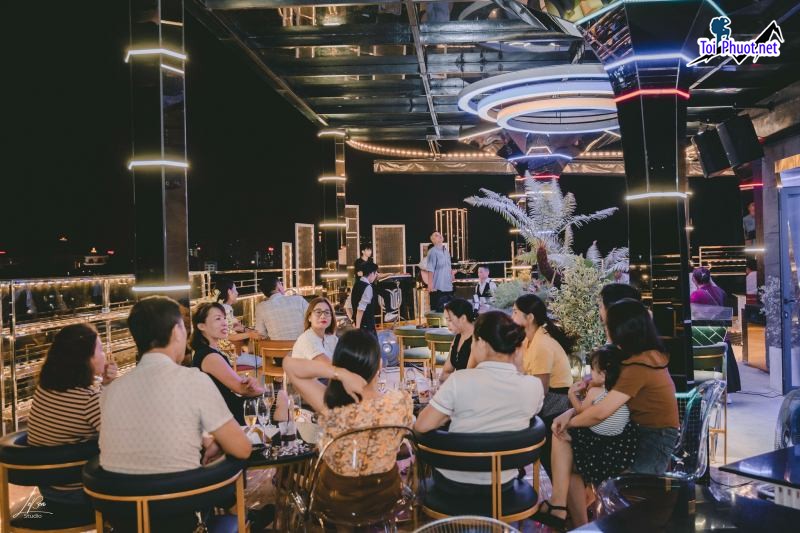 Top 5 Quán bar nổi tiếng nhất Quy Nhơn Bình Định trải nghiệm độc đáo (2)