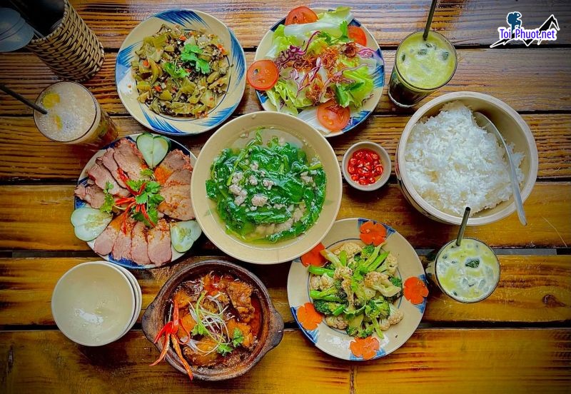 Top 5 Quán cơm ngon nhất Tuy Hòa Phú Yên nguyên liệu tươi ngon (1)