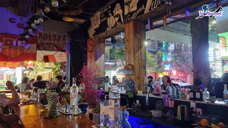 Top 6 Quán bar nổi tiếng nhất Hải Phòng âm thanh chuyên nghiệp (2)