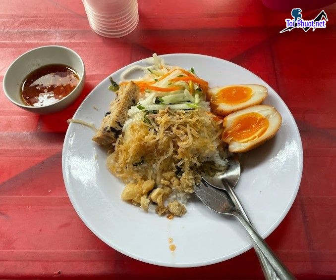 Top 8 Quán cơm ngon nhất Buôn Ma Thuột Đắk Lắk giá cả hợp lý (2)