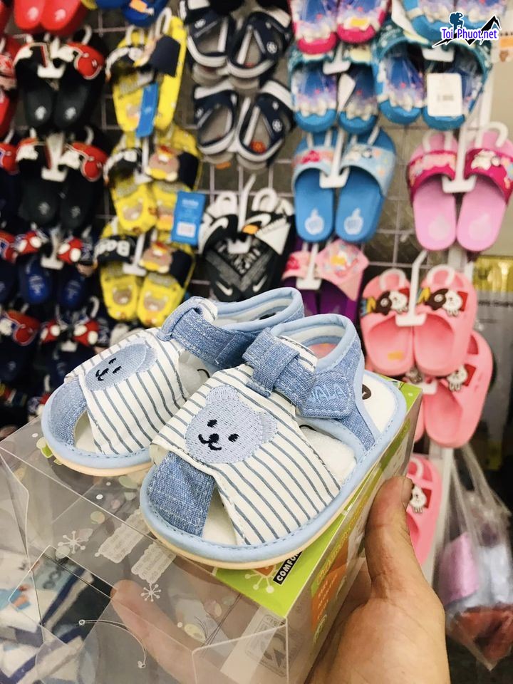 Top 9 Shop bán giày trẻ em đẹp và chất lượng nhất Thừa Thiên Huế thật đáng yêu, thật xinh đẹp (3)