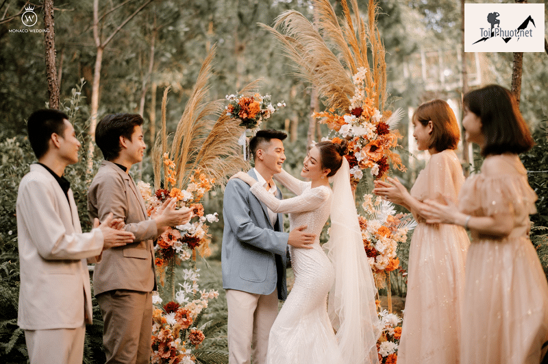 Top 10 chụp ảnh phóng sự cưới giá rẻ chất lượng Lào Cai tay nghề cao (1)