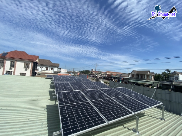 Top 2 lắp điện mặt trời giá rẻ chất lượng Hưng Yên hỗ trợ nhiệt tình nhất (1)