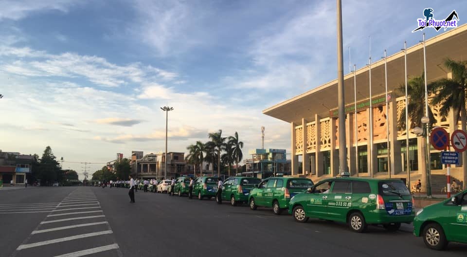 Top 5 Số điện thoại taxi giá rẻ xanh Thanh Hóa chu đáo và chất lượng xe tốt (3)