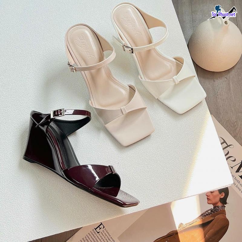 Top 9 Shop giày nữ đẹp được yêu thích nhất Hà Nội đa dạng loại mẫu (2)