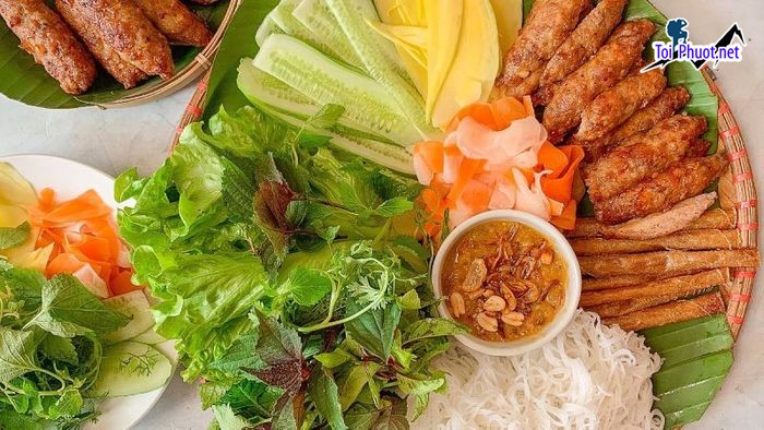 10 quán Nem Nướng Quận 2 ngon nhất nhì Sài Gòn Hồ Chí Minh (3)