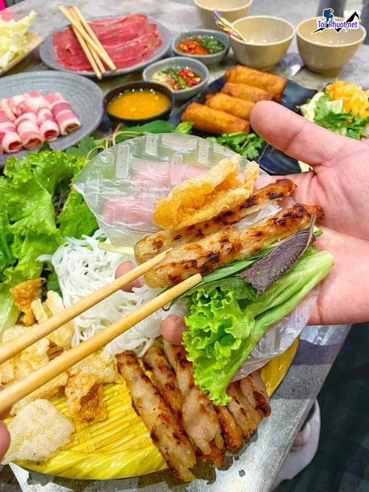 10 quán Nem Nướng Quận 4 ngon nhất nhì Sài Gòn Hồ Chí Minh (1)