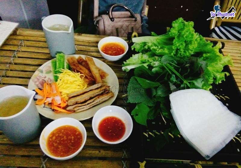 10 quán Nem Nướng Quận 4 ngon nhất nhì Sài Gòn Hồ Chí Minh (5)