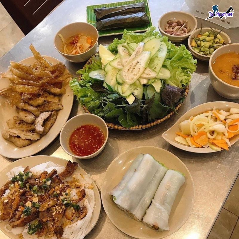 10 quán Nem Nướng Quận Bình Thạnh ngon nhất nhì Sài Gòn Hồ Chí Minh (5)