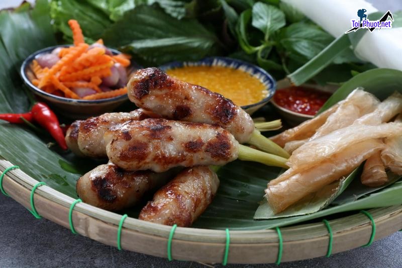 5 quán Nem Nướng Nha Trang Quận 1 ăn là ghiền Sài Gòn Hồ Chí Minh (4)