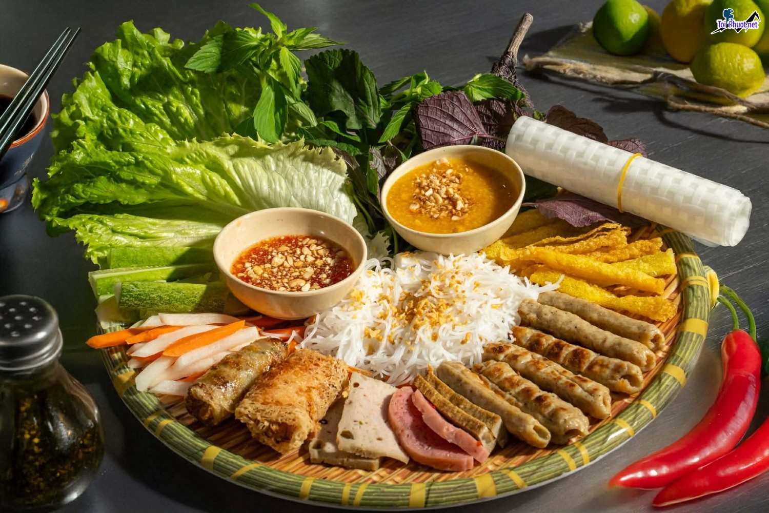 5 quán Nem Nướng Nha Trang Quận 11 ăn là ghiền Sài Gòn Hồ Chí Minh (4)