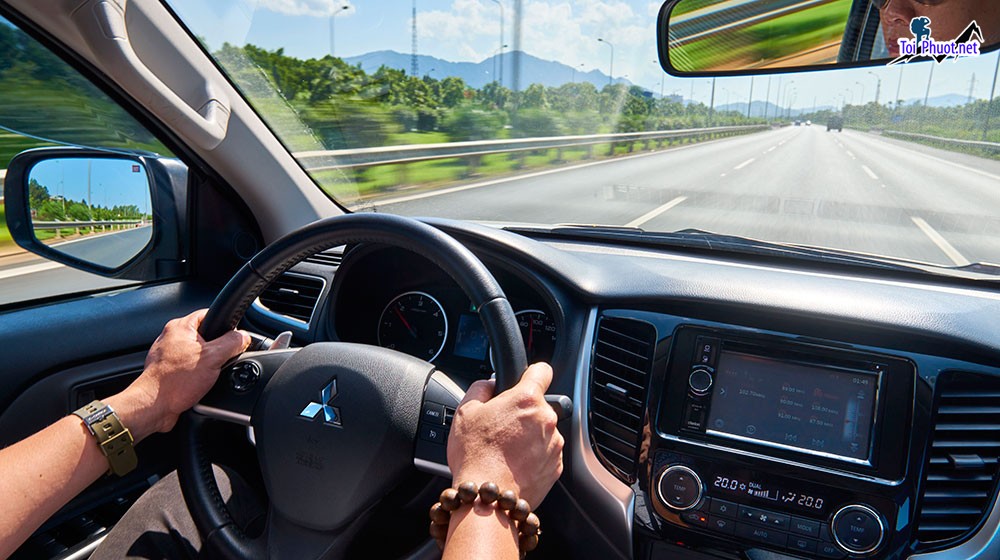 Chạy lái xe hộ Quận 11 dùm giúp bạn đạt tiêu chuẩn 5 sao (1)