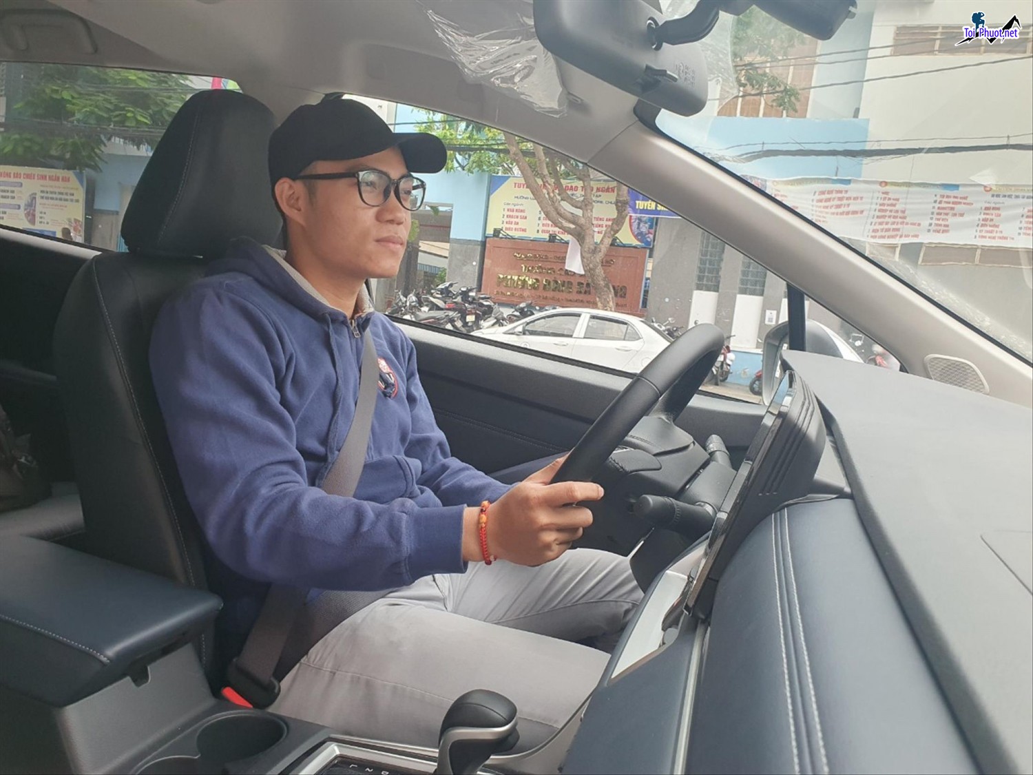 Chạy lái xe hộ Quận Tân Bình dùm giúp bạn có mặt mọi lúc mọi nơi (1)